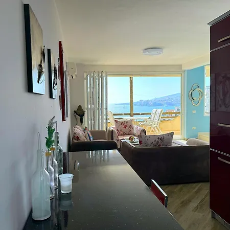 Apartman Art Luxury - Seaview Apartment, Bougainville Bay *