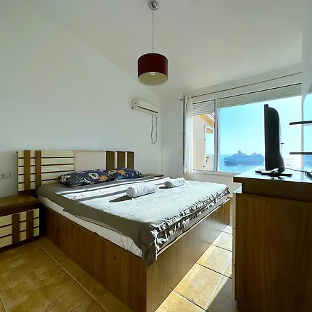 Art Luxury - Seaview Apartment, Bougainville Bay * Sarandë