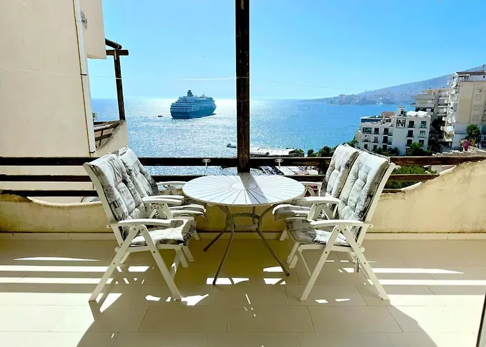 Art Luxury - Seaview Apartment, Bougainville Bay Daire *