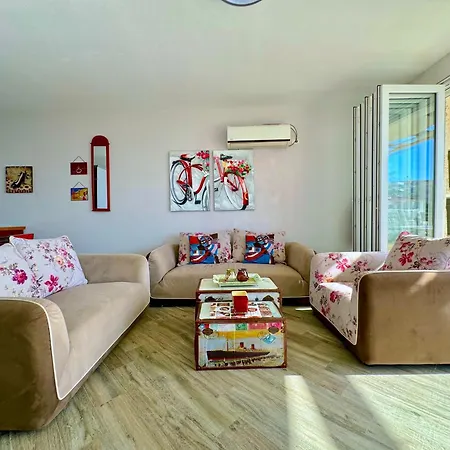 Apartment Art Luxury - Seaview Apartment, Bougainville Bay *