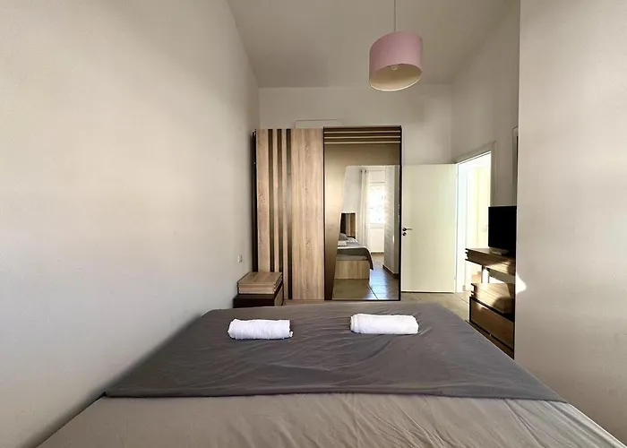 Art Luxury - Seaview Apartment, Bougainville Bay