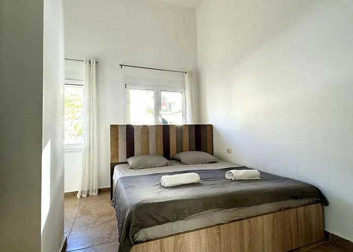 Art Luxury - Seaview Apartment, Bougainville Bay